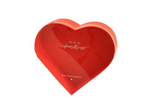 Caja corazon rojo de carton grande
